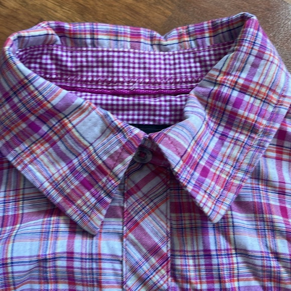 Like new Marmot plaid long sleeve top - Picture 2 of 14